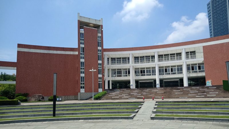 线路板厂价格对比：揭秘如何避坑，选择性价比之选