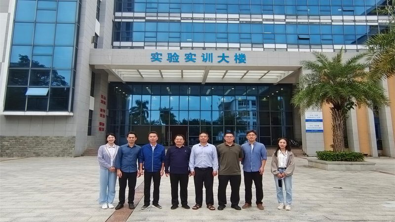 SMT工艺在电子加工中的关键作用与优势解析